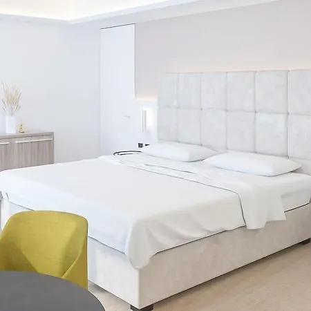 מלון Rmh Lafodia & Wellness 4*