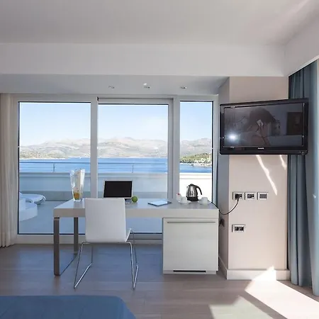 Rmh Lafodia & Wellness Hotel