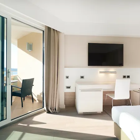 Hilton & Feriested 4*