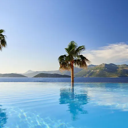 Hilton & Resort