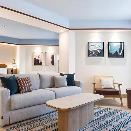Feriested Hilton & 4*