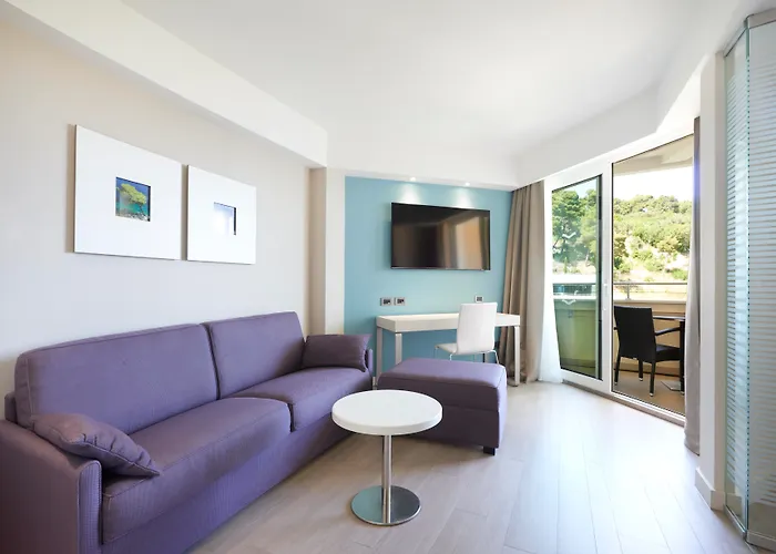 Rmh Lafodia & Wellness