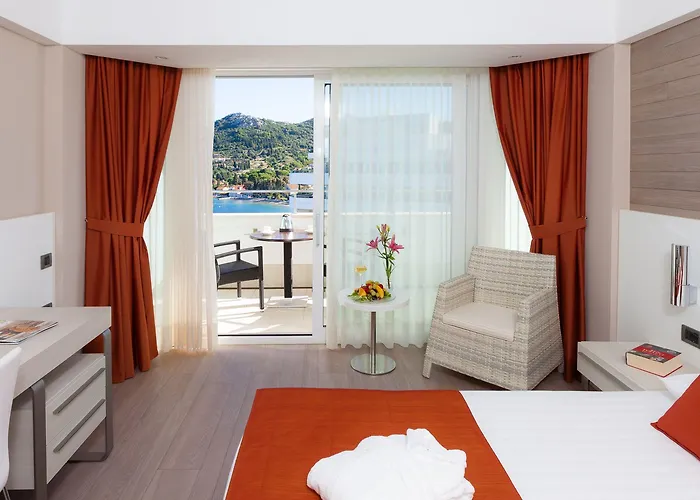 Отель Rmh Lafodia & Wellness 4*