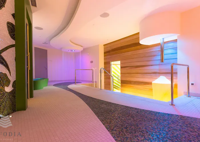 Rmh Lafodia & Wellness Hotel 4*