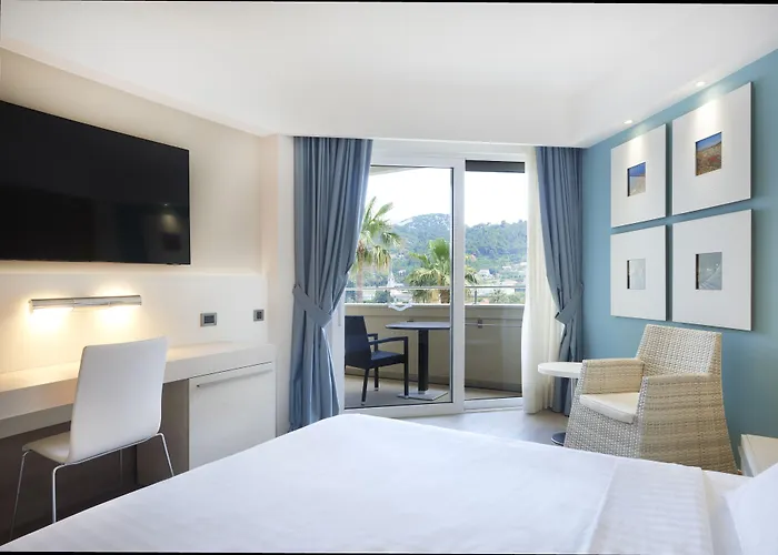 Rmh Lafodia & Wellness Лопуд